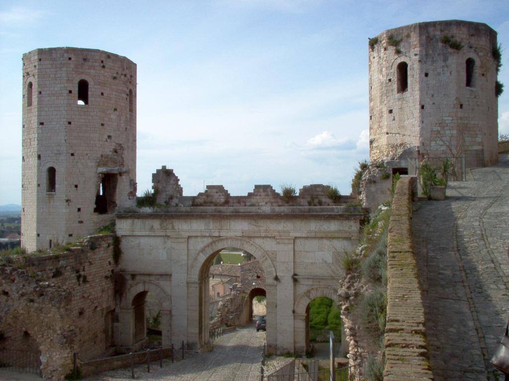 Casa Castellina Guest House Foligno Luaran gambar