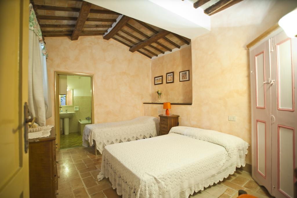 Casa Castellina Guest House Foligno Bilik gambar
